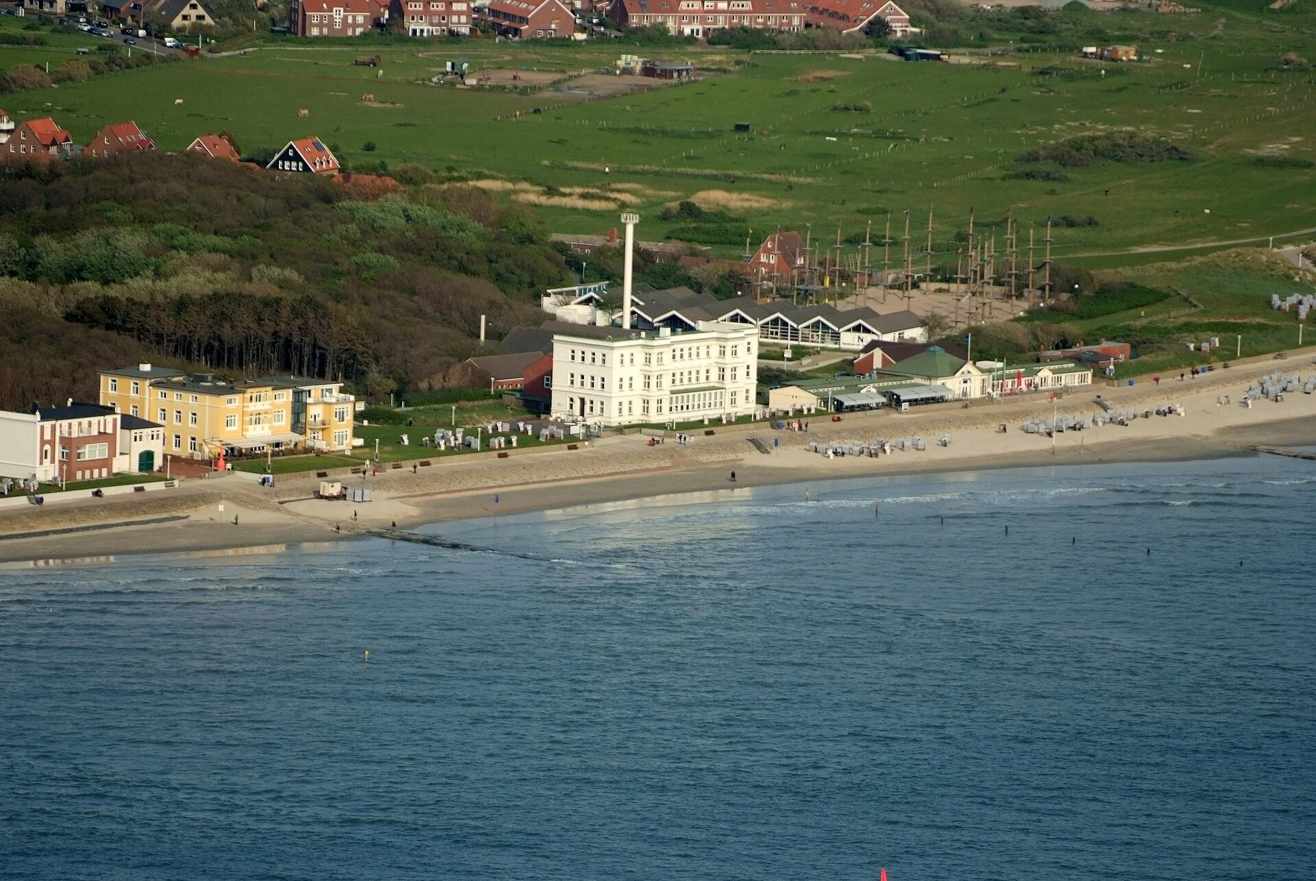 Aerial view of Norderney’s Weststrand and waterfront buildings